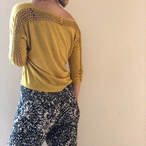 Mustard Yellow Top - Picture 2 of 4